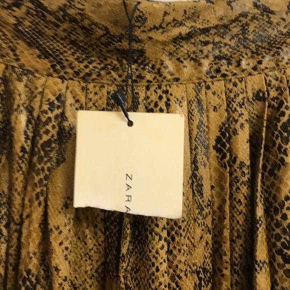 Zara Snake Skin Faux Leather Pleated Midi Skirt - Picture 6 of 10